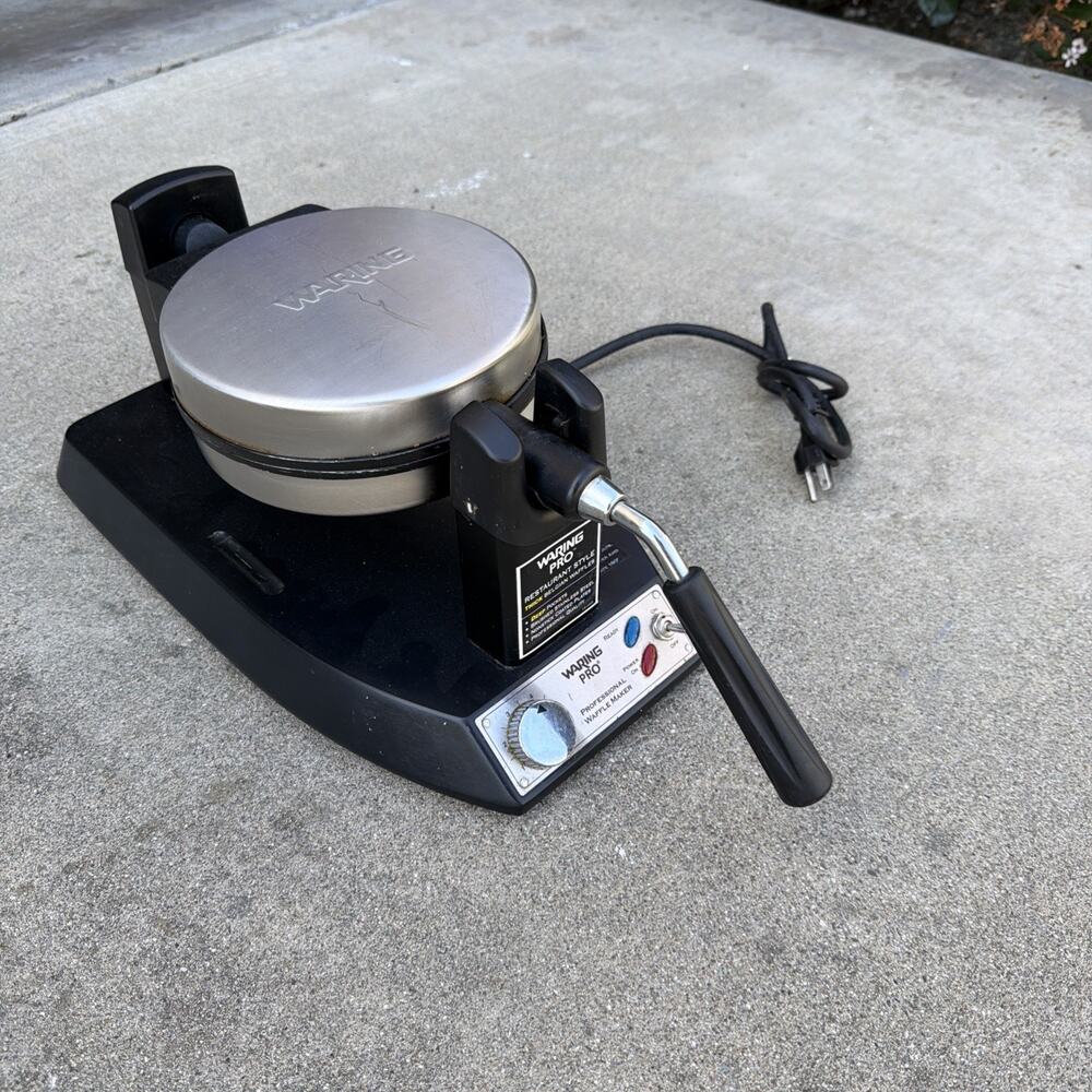 Waring Pro WWM200SA Professional Thick Belgian Waffle Maker Restaurant Tested